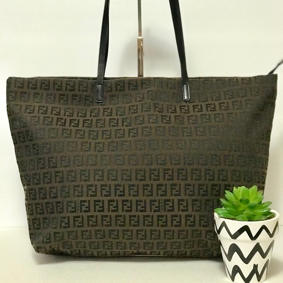 fendi classic tote